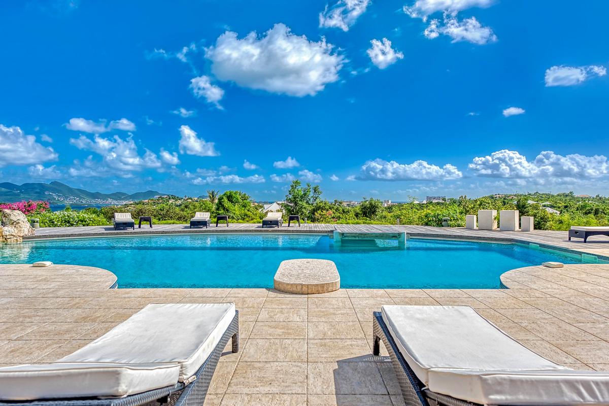 Charming Villa rental St Martin - Pool from deck